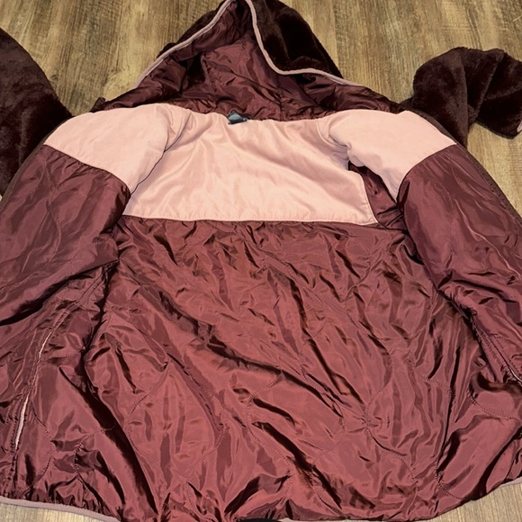 Abercrombie and Fitch Women’s Reversible Fur Coat size M Beautiful! - Picture 7 of 9